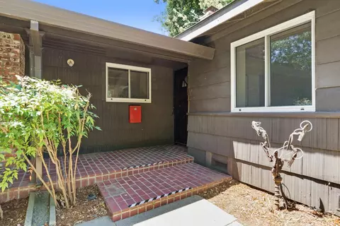 Exterior - 1217 Stanford Pl, Davis, CA 95616 photo 2 of 7