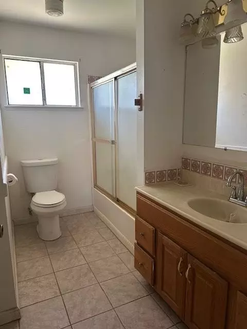 4828 Mcnary Ct, Modesto, CA 95357 photo 3