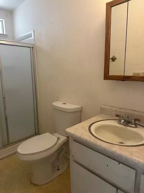 4828 Mcnary Ct, Modesto, CA 95357 photo 4