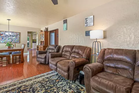 Living - 457 Russell Rd, San Andreas, CA 95249 photo 5 of 5