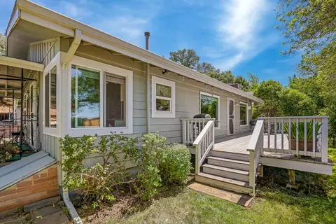 Exterior - 457 Russell Rd, San Andreas, CA 95249 photo 12 of 33