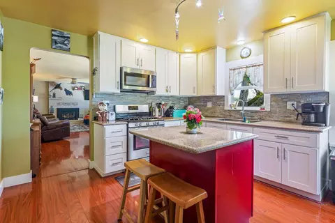 Kitchen - 457 Russell Rd, San Andreas, CA 95249 photo 1 of 3