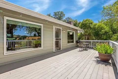 Exterior - 457 Russell Rd, San Andreas, CA 95249 photo 17 of 33