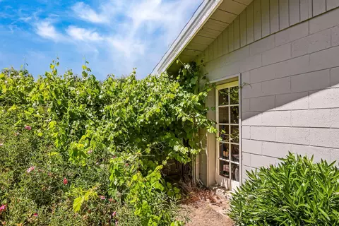 Exterior - 457 Russell Rd, San Andreas, CA 95249 photo 24 of 33
