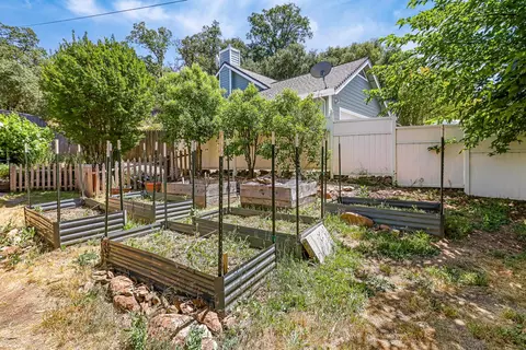 Exterior - 457 Russell Rd, San Andreas, CA 95249 photo 21 of 33