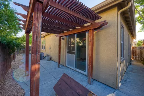 9337 Vintner Cir, Patterson, CA 95363 photo 5