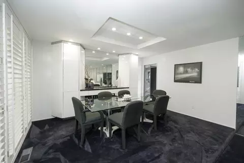 Dining - 501 Hamden Ln, Modesto, CA 95350 photo 4 of 7