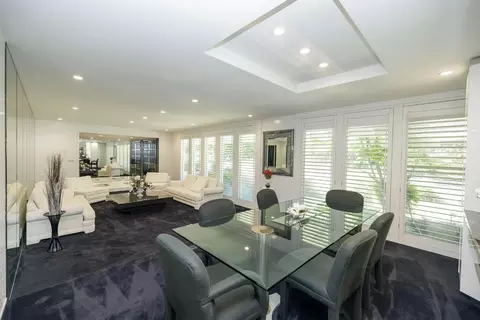 Dining - 501 Hamden Ln, Modesto, CA 95350 photo 1 of 7