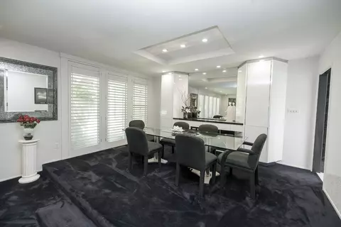 Dining - 501 Hamden Ln, Modesto, CA 95350 photo 2 of 7