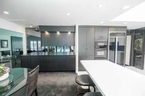 Kitchen - 501 Hamden Ln, Modesto, CA 95350 photo 2 of 10