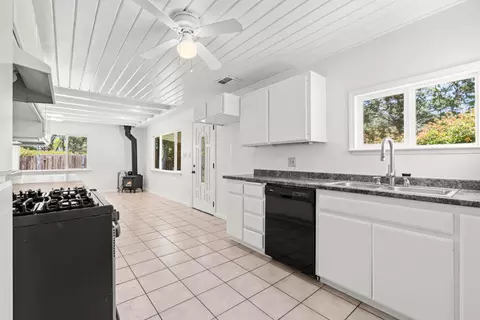 4390 Panorama Dr, Placerville, CA 95667 photo 19