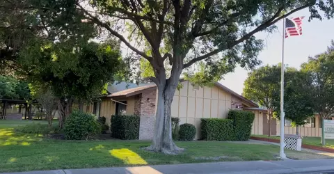 3037 Holiday Ln, Modesto, CA 95350
