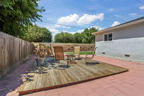 2052 Peach Dr, Modesto, CA 95350 photo 33
