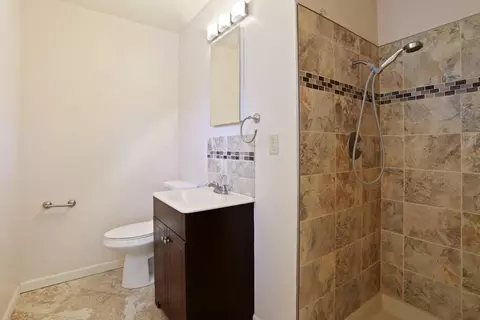 2052 Peach Dr, Modesto, CA 95350 photo 28