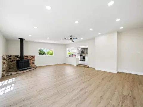 Living - 1170 Aster Ln, Livermore, CA 94551 photo 5 of 6