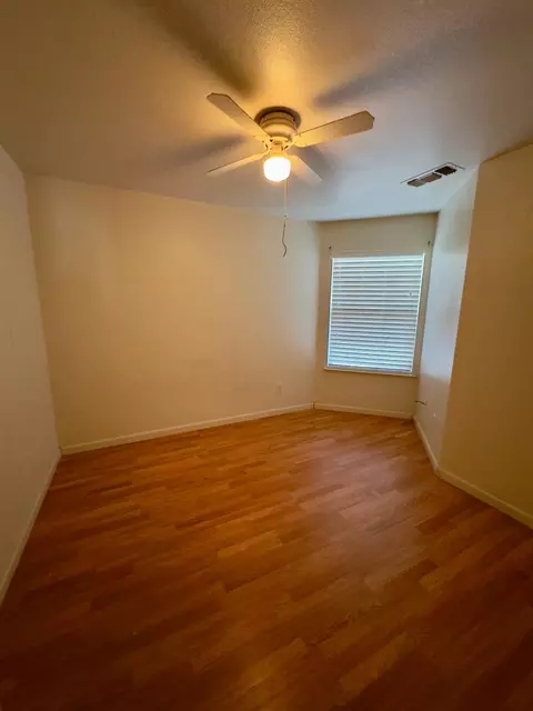 Bedroom - 1844 Quiet Brook Ct, Manteca, CA 95337 photo 2 of 3