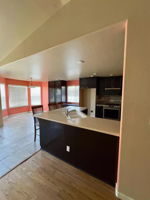 Kitchen - 1844 Quiet Brook Ct, Manteca, CA 95337 photo 1 of 2