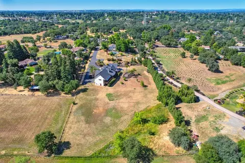 View/Area - 9344 Cherry Ave, Orangevale, CA 95662 photo 7 of 8