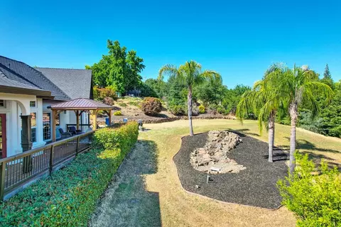Exterior - 9344 Cherry Ave, Orangevale, CA 95662 photo 16 of 22