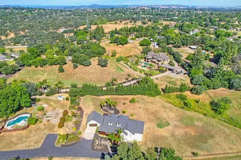 View/Area - 9344 Cherry Ave, Orangevale, CA 95662 photo 5 of 8