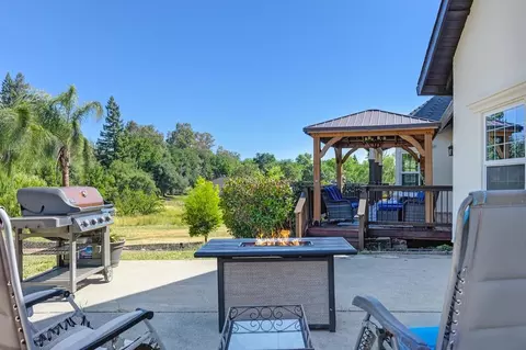 Exterior - 9344 Cherry Ave, Orangevale, CA 95662 photo 7 of 22