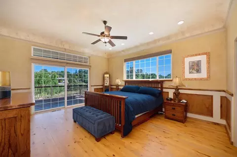Bedroom - 9344 Cherry Ave, Orangevale, CA 95662 photo 1 of 4