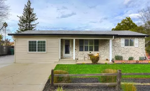 1005 Hillcrest Ave, Roseville, CA 95678