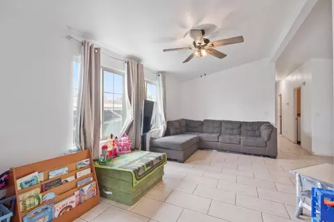 255 E Bolivar St #236, Salinas, CA 93906 photo 4
