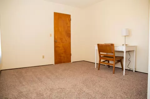 Bedroom - 3400 Vanderbilt Ave, Turlock, CA 95382 photo 1 of 4