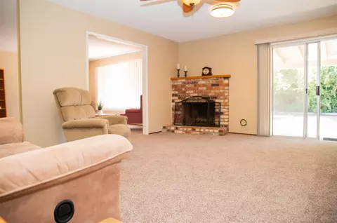 Living - 3400 Vanderbilt Ave, Turlock, CA 95382 photo 4 of 5