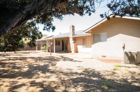 Exterior - 3400 Vanderbilt Ave, Turlock, CA 95382 photo 4 of 5