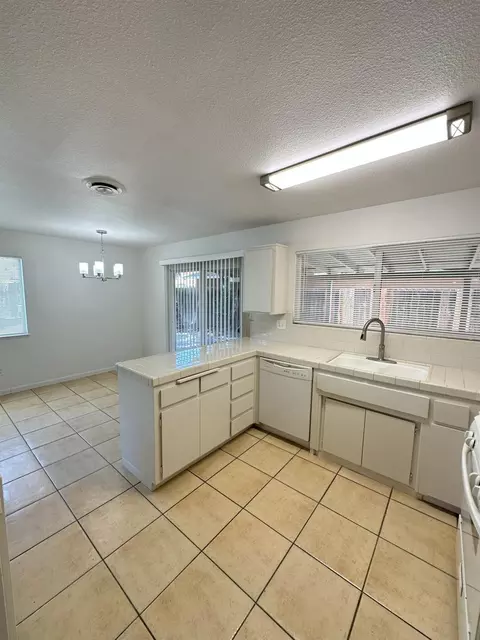 1517 Galvez Ave, Modesto, CA 95355 photo 10