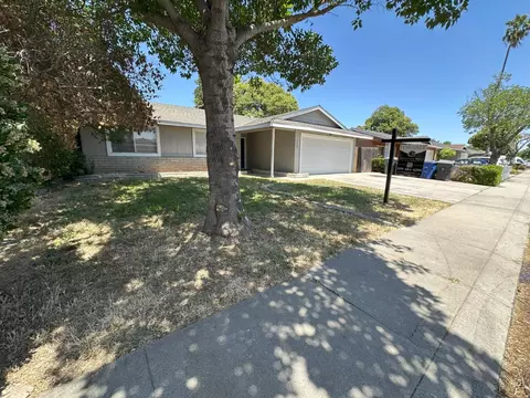 1517 Galvez Ave, Modesto, CA 95355 photo 1