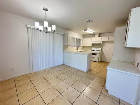 1517 Galvez Ave, Modesto, CA 95355 photo 8