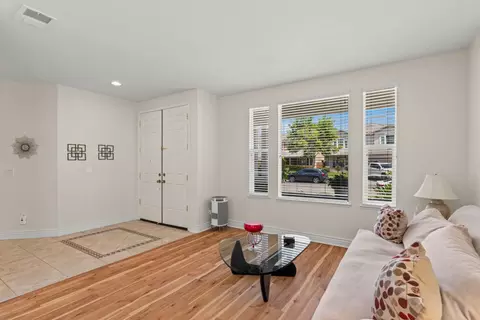 4687 Glenbrook Dr, Tracy, CA 95377 photo 9