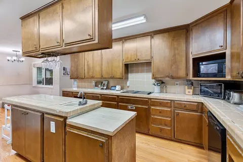 2240 Cabrillo Cir, Lodi, CA 95242 photo 10