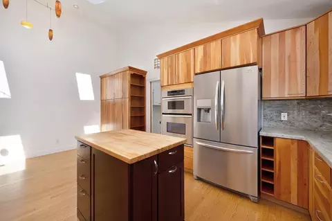 Kitchen - 820 A St, Davis, CA 95616 photo 5 of 6