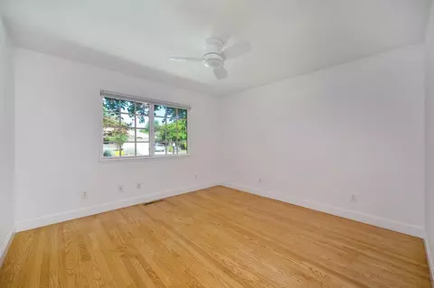 Bedroom - 820 A St, Davis, CA 95616 photo 1 of 3