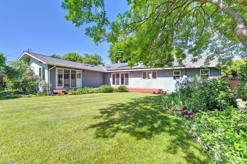 Exterior - 820 A St, Davis, CA 95616 photo 10 of 17