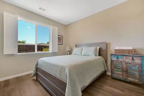 Bedroom - 2058 Thomas Dr, Jackson, CA 95642 photo 6 of 8