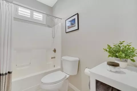 Bath - 2058 Thomas Dr, Jackson, CA 95642 photo 5 of 5