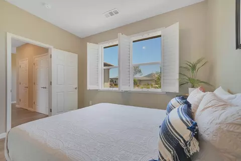 Bedroom - 2058 Thomas Dr, Jackson, CA 95642 photo 5 of 8