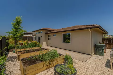 Exterior - 2058 Thomas Dr, Jackson, CA 95642 photo 9 of 20