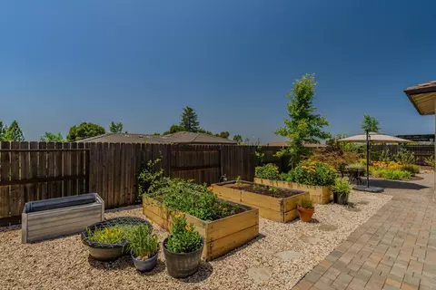 Exterior - 2058 Thomas Dr, Jackson, CA 95642 photo 11 of 20
