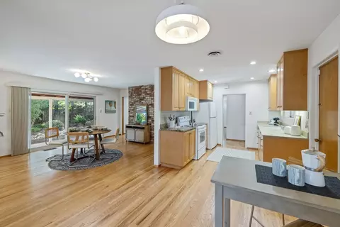 813 Sycamore Ln, Davis, CA 95616 photo 3