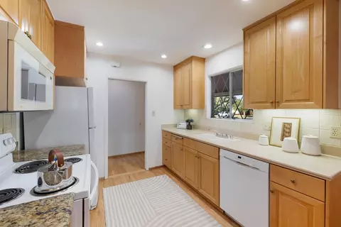 813 Sycamore Ln, Davis, CA 95616 photo 5