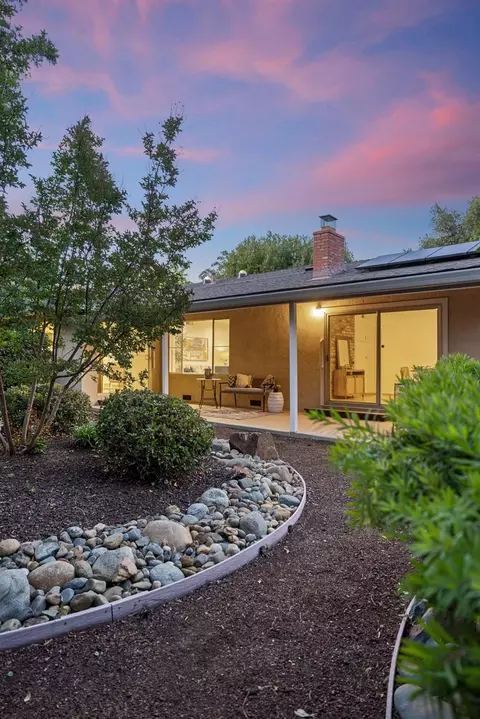 813 Sycamore Ln, Davis, CA 95616 photo 32