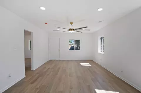 227 Maple St, Modesto, CA 95351 photo 12