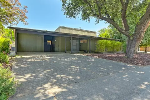 756 Sycamore Ln, Davis, CA 95616 photo 1