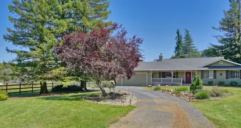 Exterior - 1502 Paymaster Ct, Cool, CA 95614 photo 12 of 32